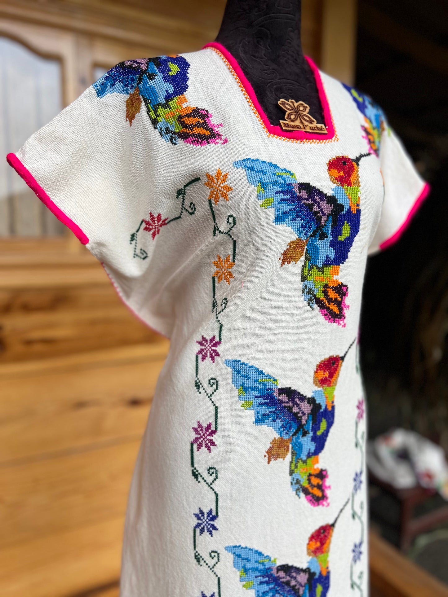 Vestido Tzintzuni “colibrí”