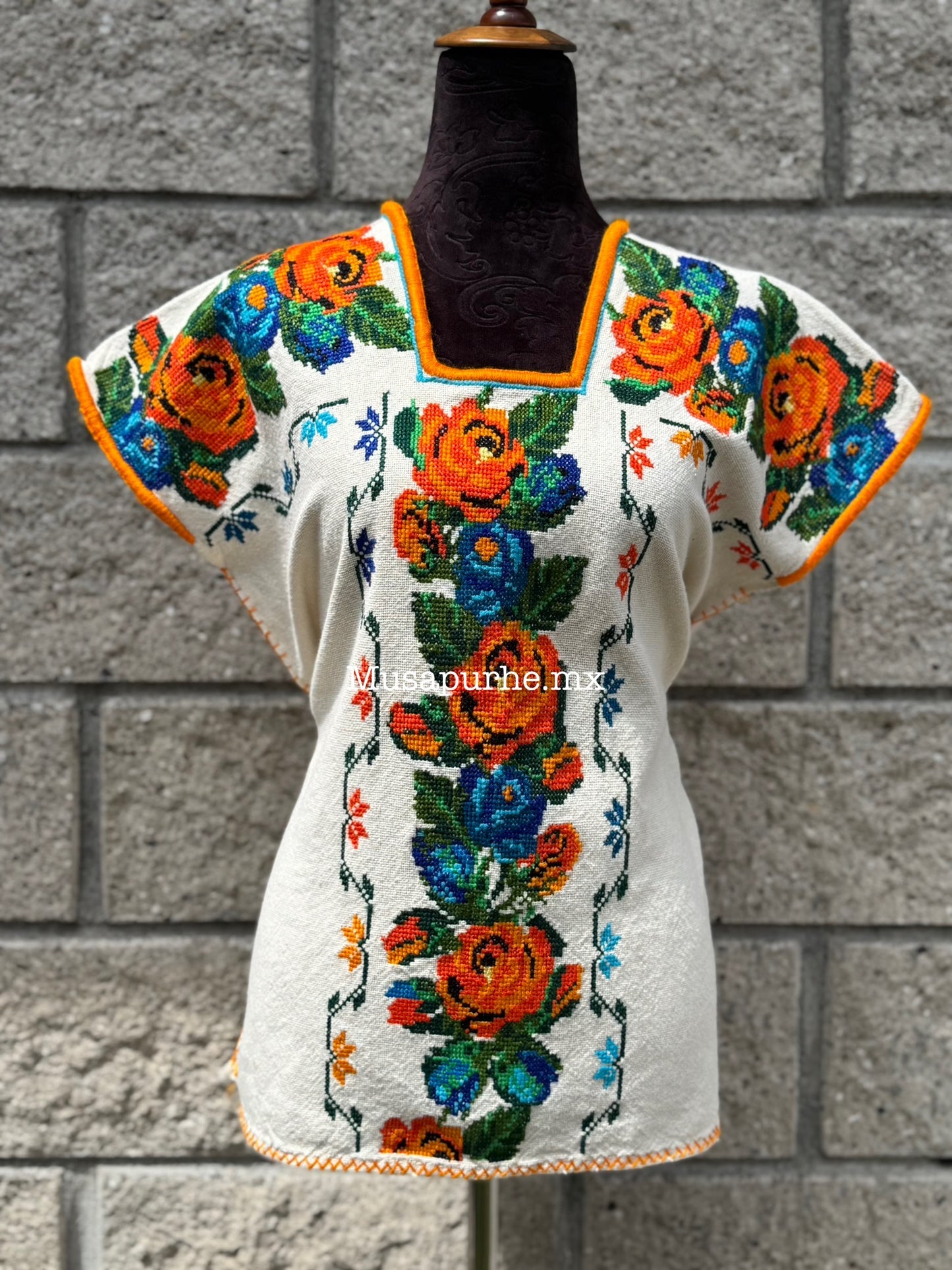 Huanengo Male Rosita