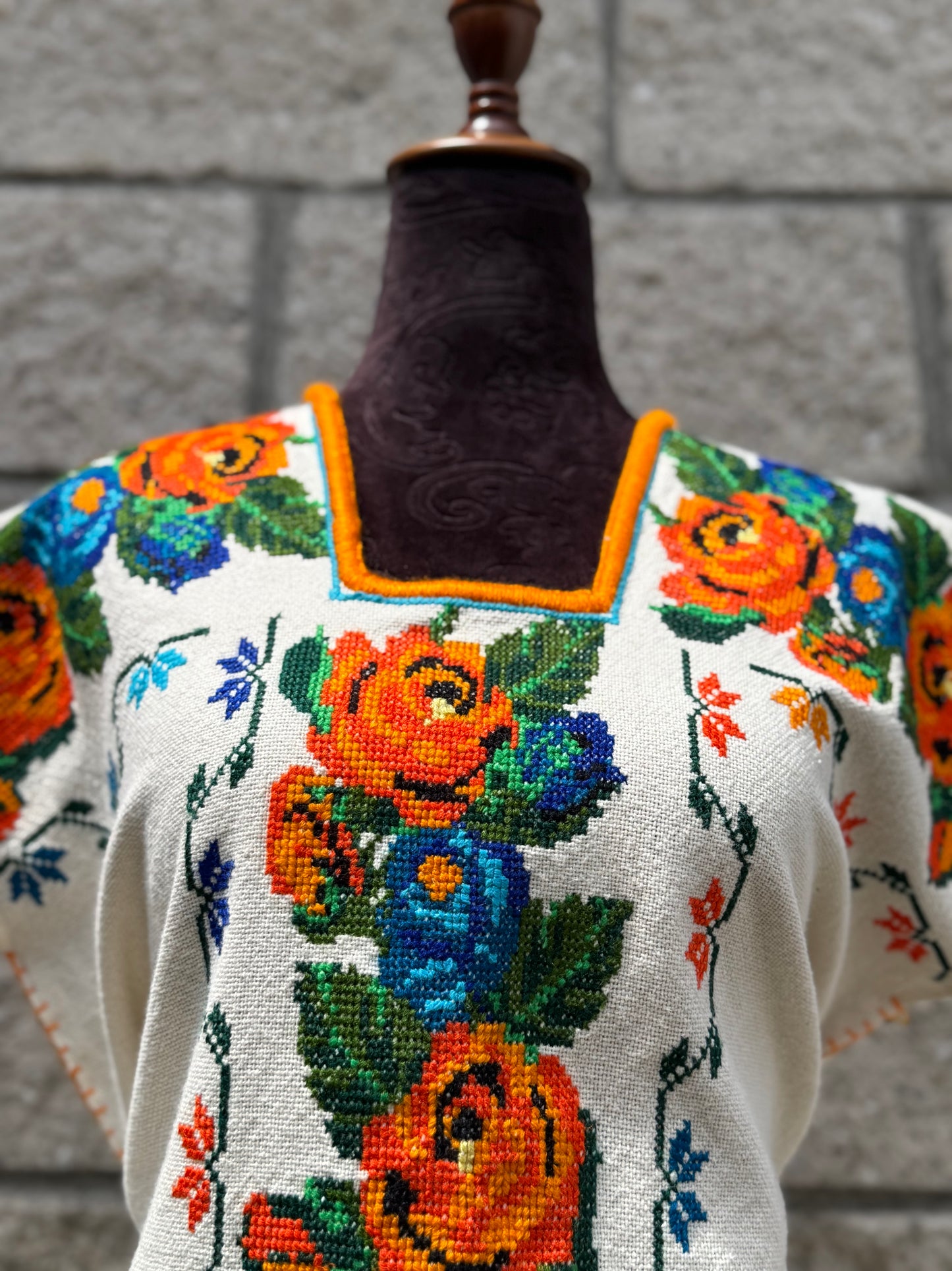 Huanengo Male Rosita