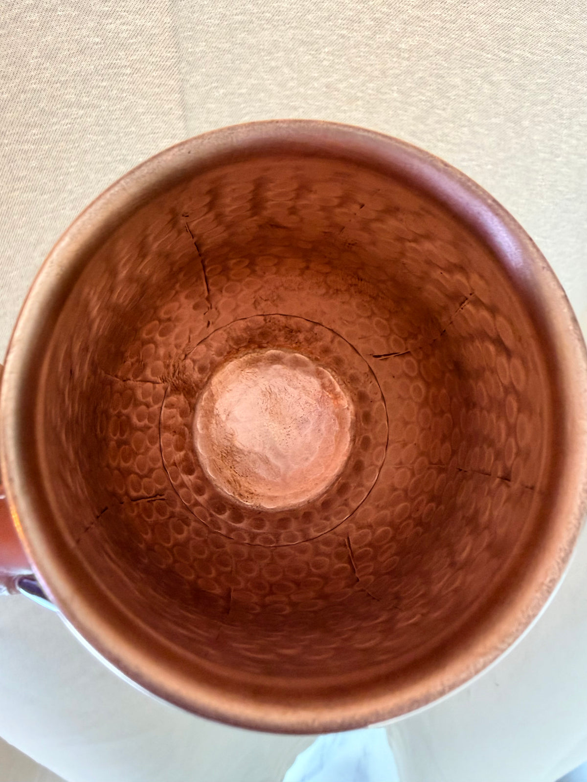Tazas artesanales de cobre martillado