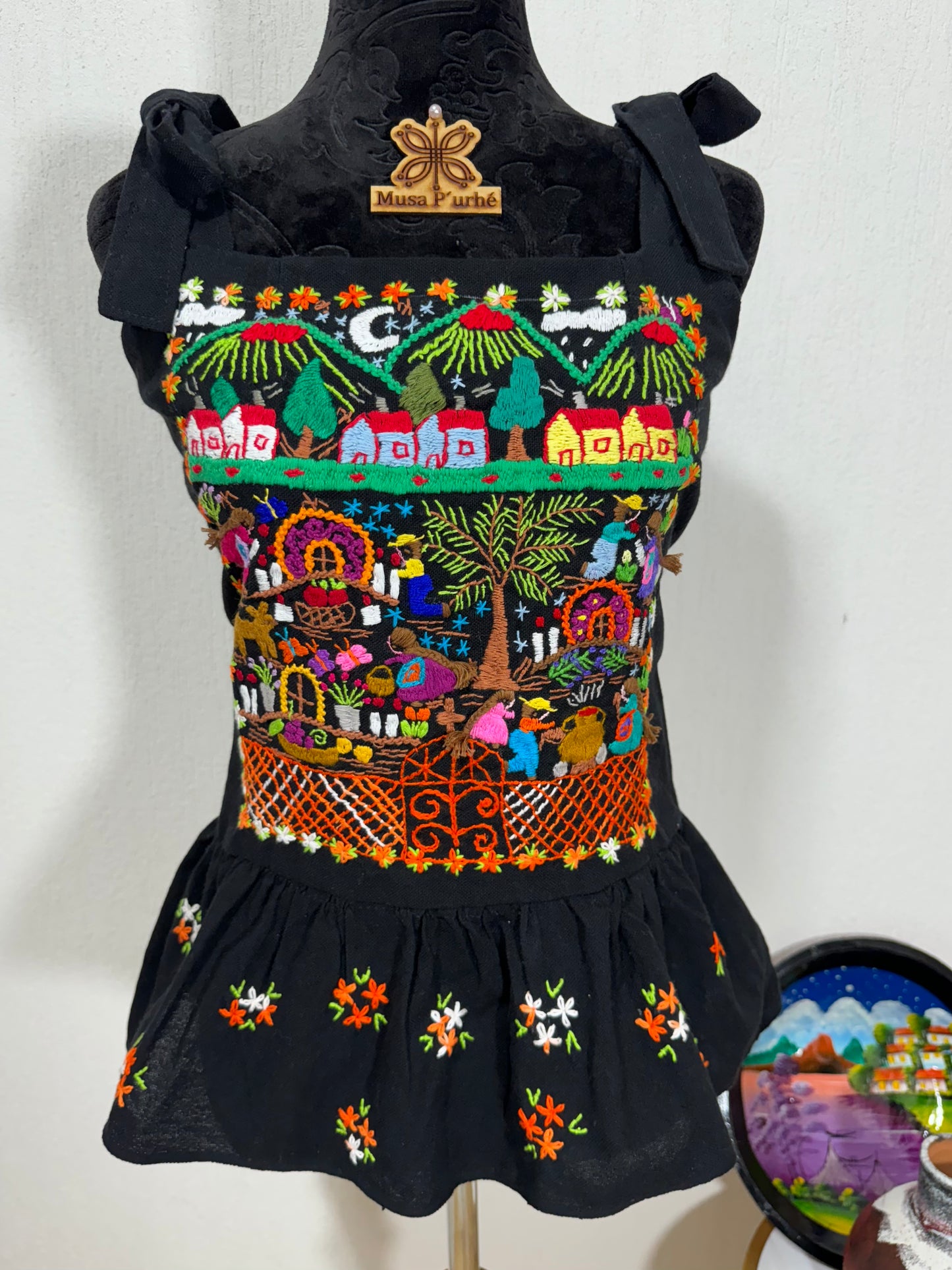 Top tsitsiki “Noche de muertos”