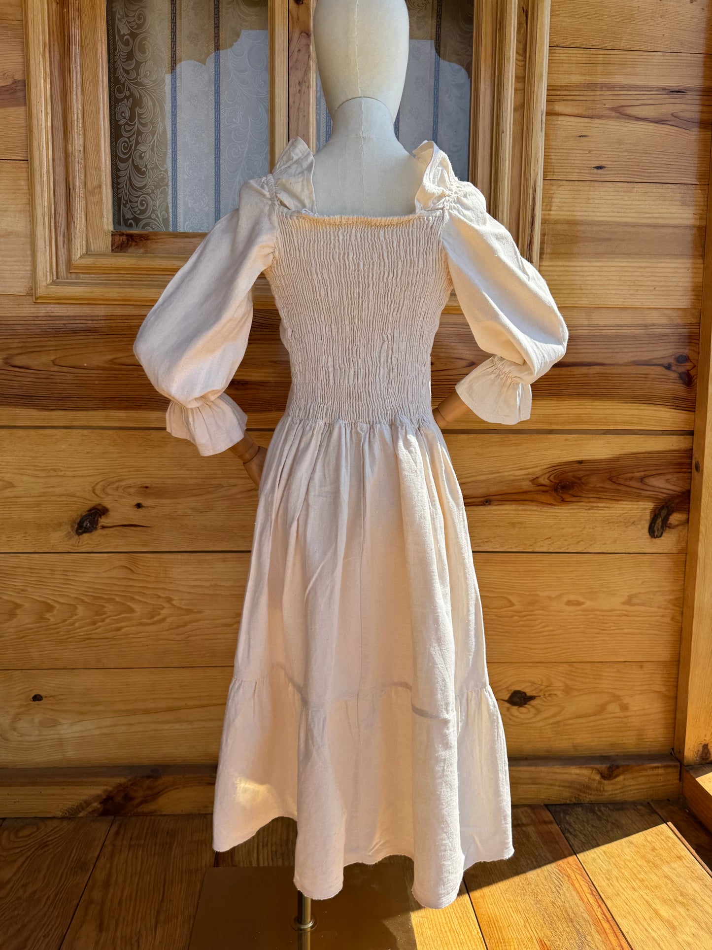 Vestido Erandi viejitos y monarcas