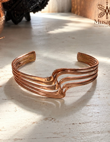 Pulsera artesanal de cobre Itsï “Agua”