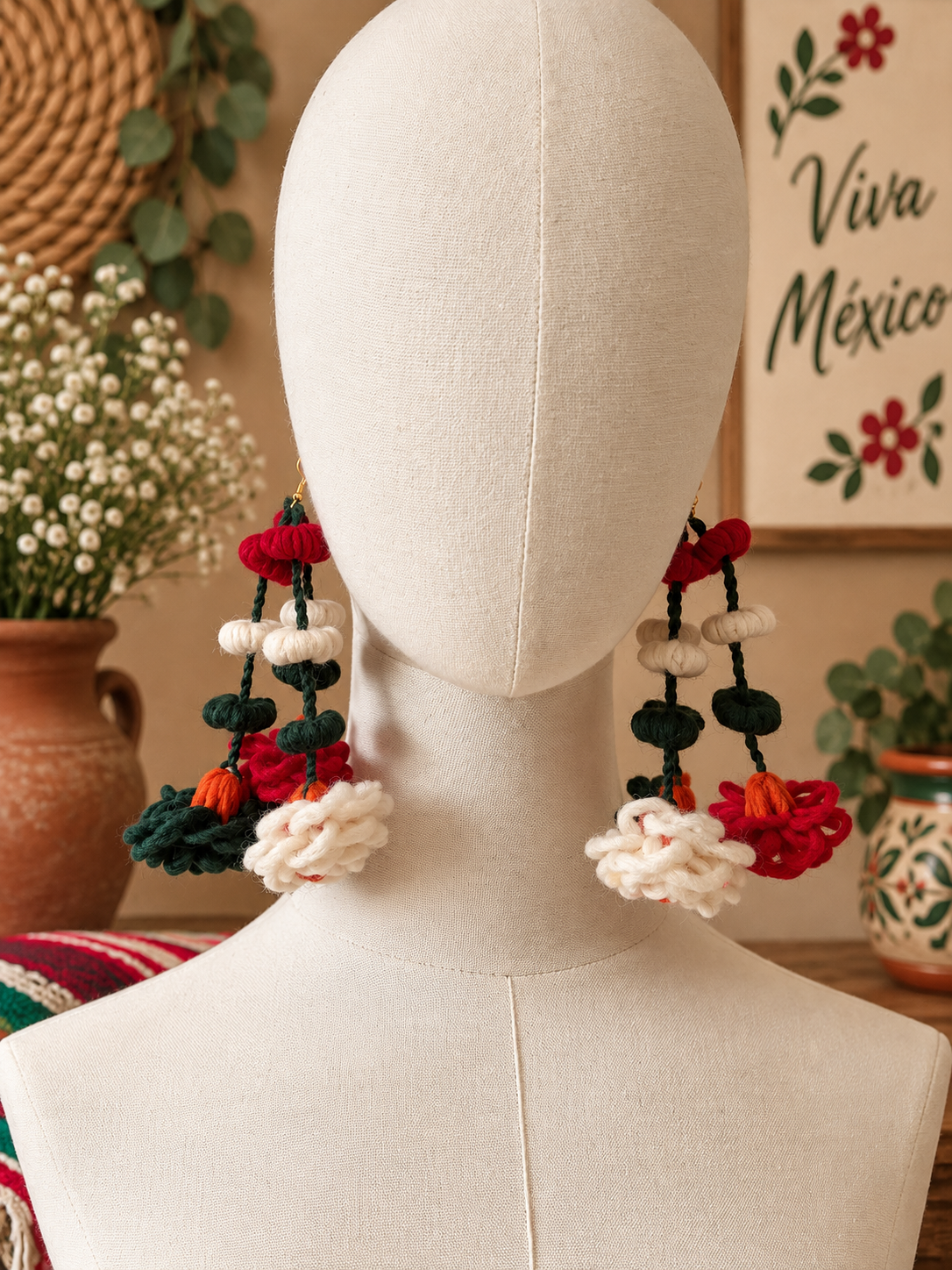 Tlacoyales y aretes Viva México
