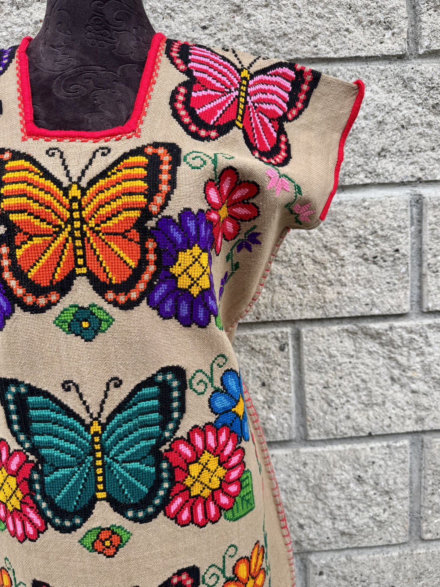 Huanengo Largo Mariposas Viajeras