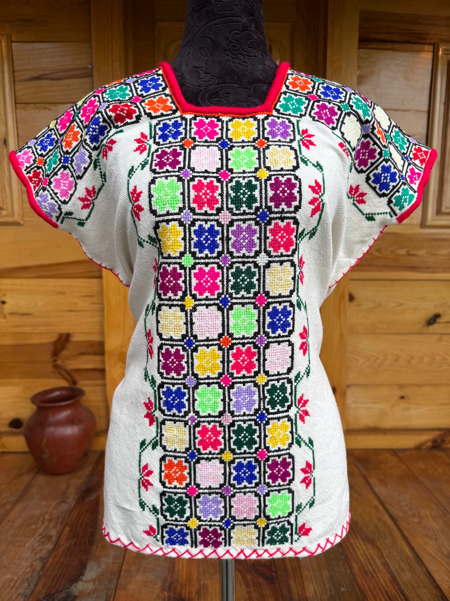 Huanengo Florecitas geométricas