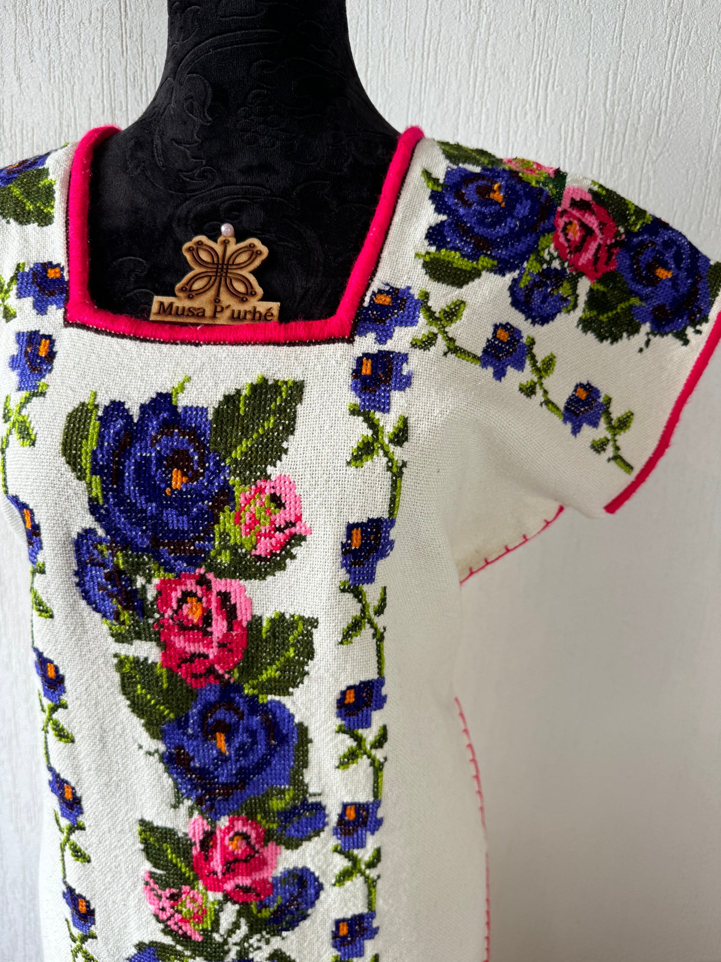 Huanengo Male Rosita