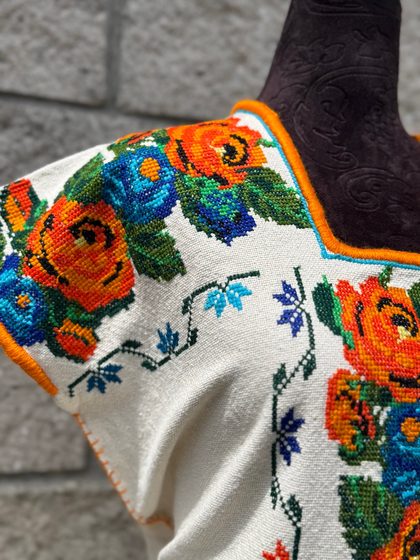 Huanengo Male Rosita