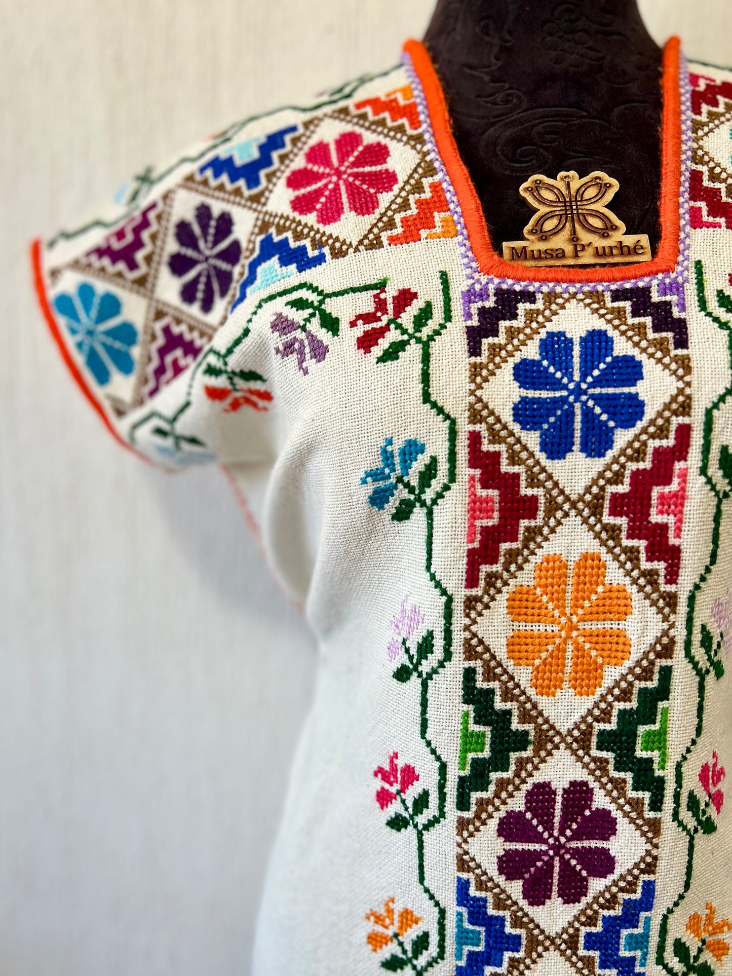 Huanengo Greca Florecitas