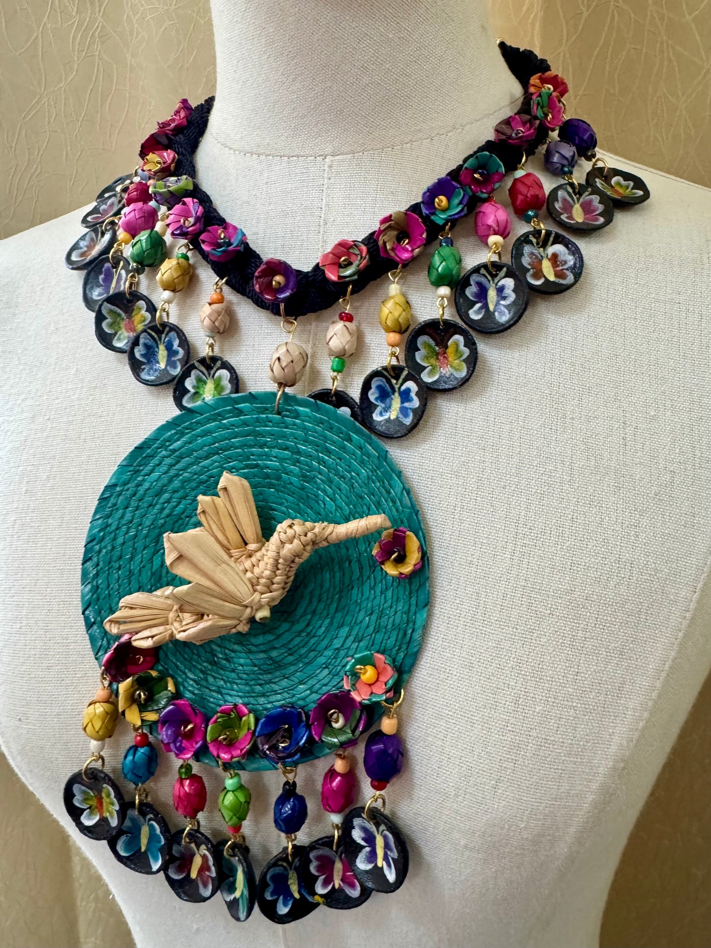 Collar Tzintzuni “Colibrí”