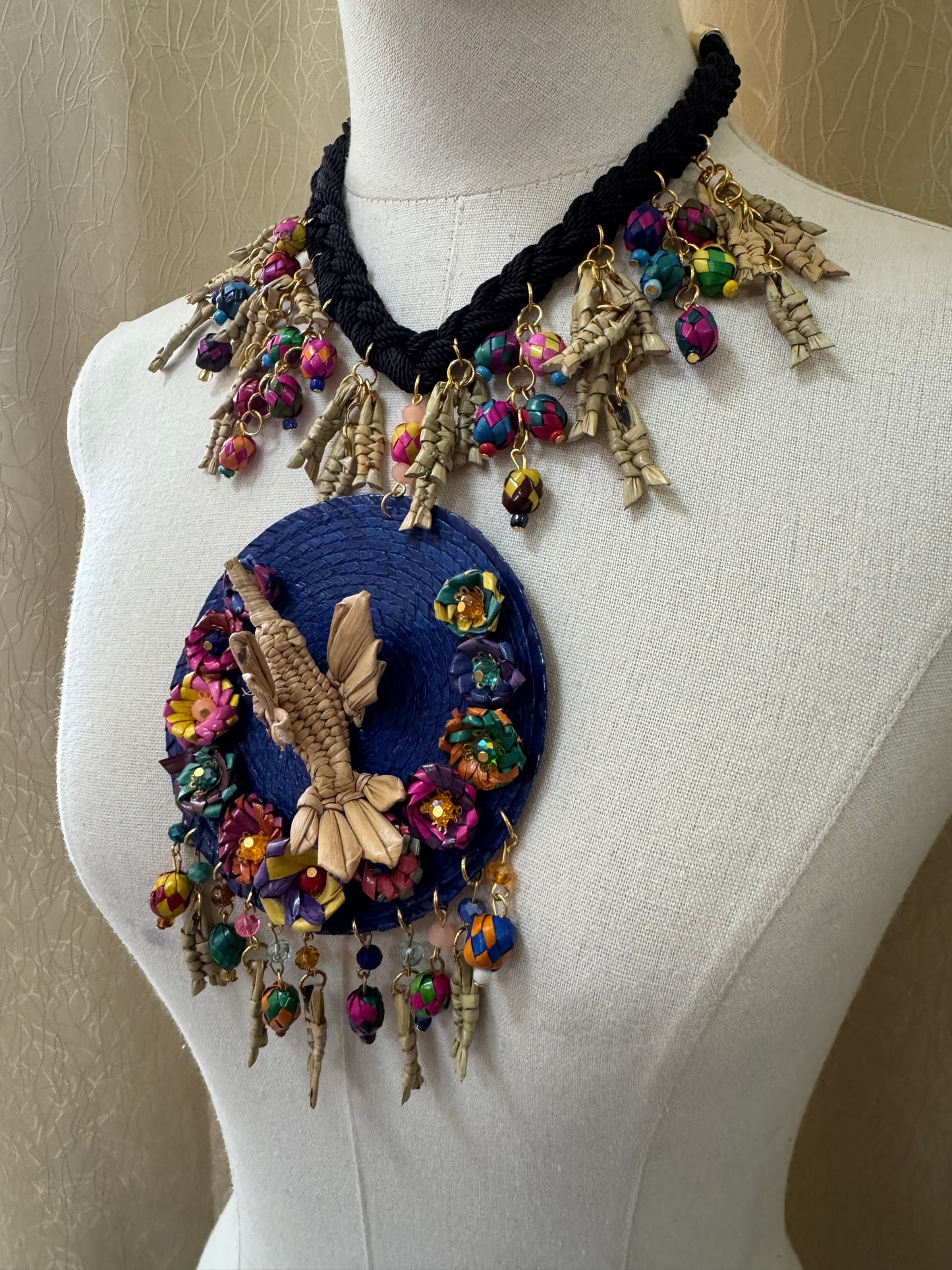 Collar Tzintzuni “Colibrí”